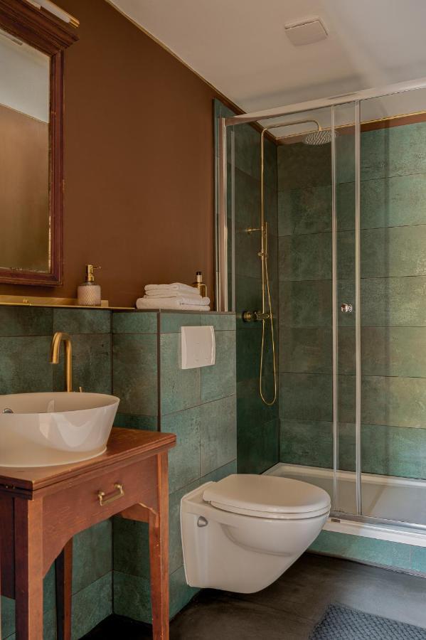 Cent Trente Bed & Breakfast Дюрби Екстериор снимка